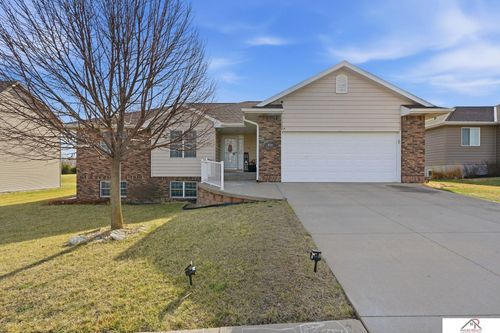 900 Fairway Ct, Crete, NE, 68333-2598 | Card Image