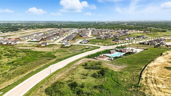 Aerial perspective of suburban area | Image 33