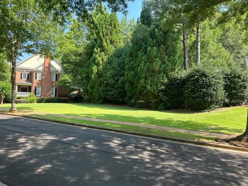 3119 W Addison Dr, Alpharetta, GA, 30022-1827 | Card Image