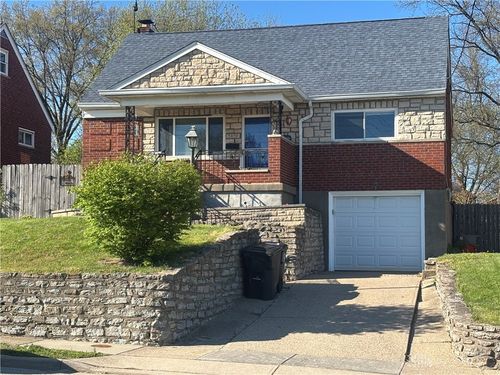 5450 Lawrence Rd, Cincinnati, OH, 45248 | Card Image