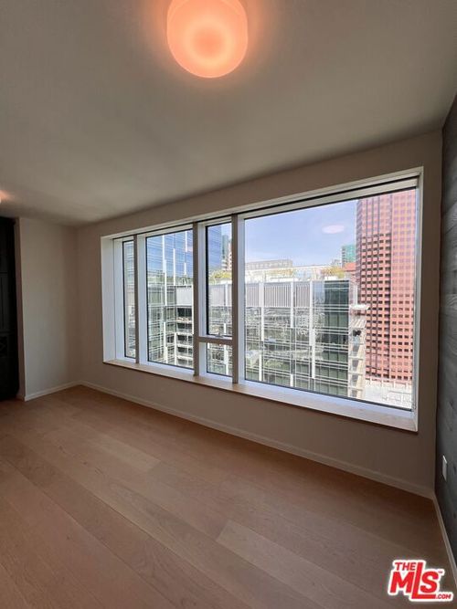 unit-2007-889 Francisco St, Los Angeles, CA, 90017-3647 | Card Image