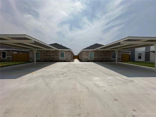 1000 W Kohala Ave, Alton, TX, 78573-1888 | Card Image