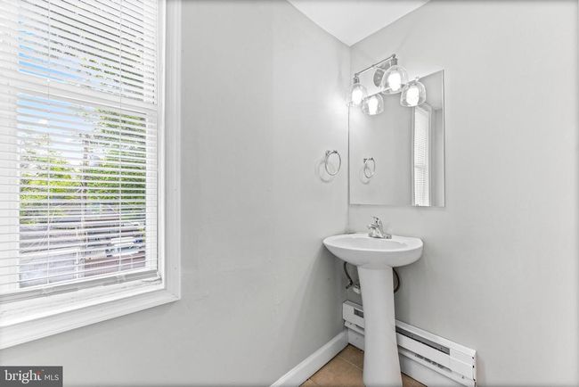 APT-2ND - 319 S Augusta Ave, Condo with 1 bedrooms, 1 bathrooms and null parking in BALTIMORE MD | Image 10