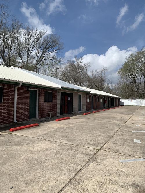 11-4831 Sycamore Avenue Avenue, Pasadena, TX, 77503 | Card Image