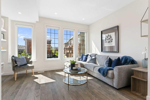 104-81 Greenbriar Place Nw, Calgary, AB, T3B6J1 | Card Image