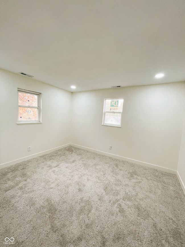 Bedroom #2 (Upstairs) | Image 14