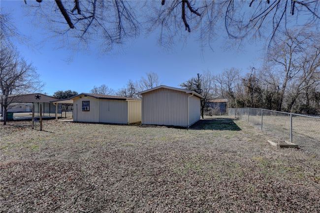 117 E Denmark St, House other with 3 bedrooms, 2 bathrooms and 2 parking in Walnut Springs TX | Image 32