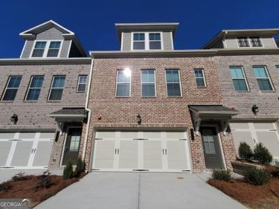 6313 Brookwater View, Townhouse with 3 bedrooms, 3 bathrooms and 2 parking in Mableton GA | Image 1