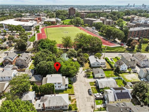 15 Balmoral Ave, Providence, RI, 02908-2201 | Card Image
