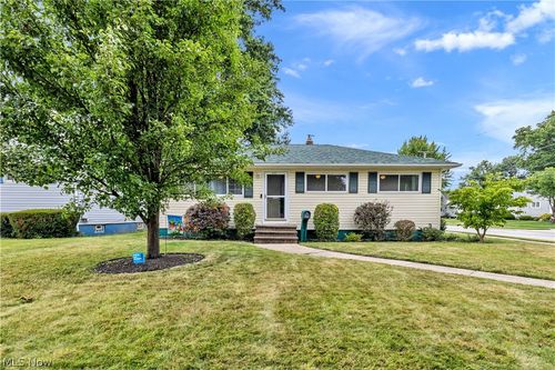 18002 Merece Drive, Brook Park, OH, 44142 | Card Image