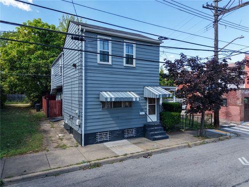1513 Manhattan St, Pittsburgh, PA, 15233-1353 | Card Image