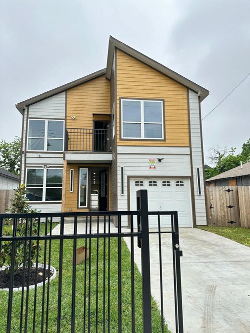 4507 Frank St, Dallas, TX, 75210-1240 | Card Image