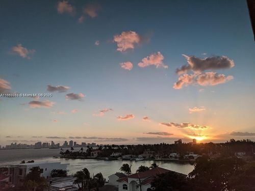 apt-7r-1455 N Treasure Dr, North Bay Village, FL, 33141-4168 | Card Image