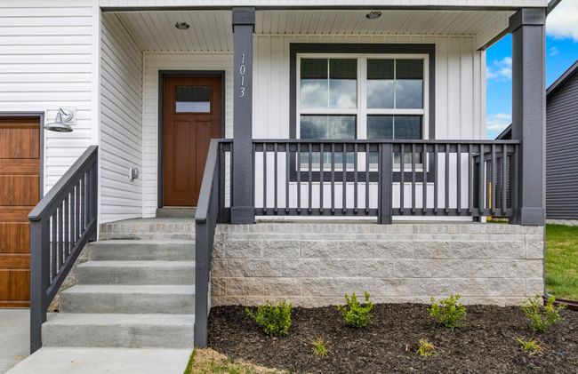 1013 Cherry Acres Dr, House other with 3 bedrooms, 3 bathrooms and 2 parking in Clarksville TN | Image 5