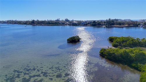 1621 Memory Ln, SARASOTA, FL, 34231-3710 | Card Image