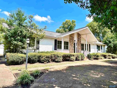 228 Drake Ave Sw, Huntsville, AL, 35801-3256 | Card Image