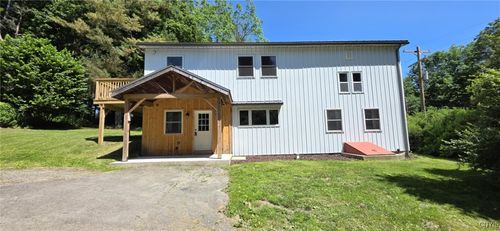 3975 Carr Hill Rd, Cortland, NY, 13045-9726 | Card Image