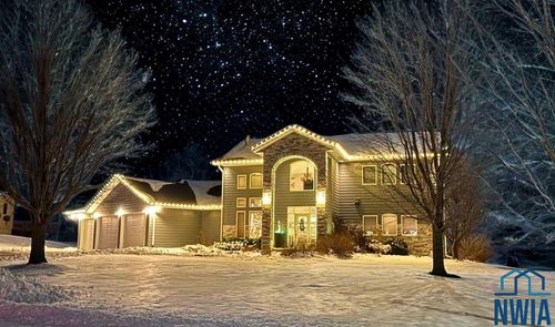 2490 5th Ave Se, Le Mars, IA, 51031-2826 | Card Image