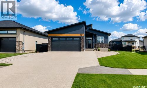 371 Emerald Ridge E, White City, SK, S4L0C1 | Card Image
