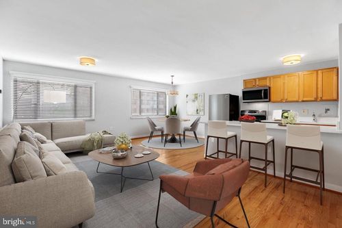 608-1200 S Arlington Ridge Rd, ARLINGTON, VA, 22202-1958 | Card Image