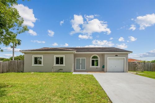 13225 Sw 218th Ter, Miami, FL, 33170-2616 | Card Image