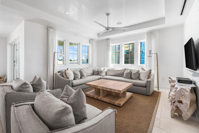 The Whitby 304-3 | Image 11
