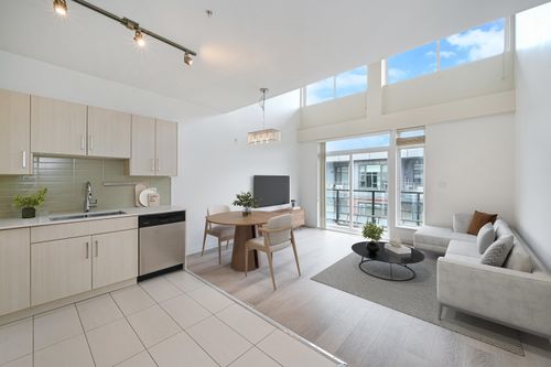 ph19-5288 Grimmer St, Burnaby, BC, V5H0C5 | Card Image