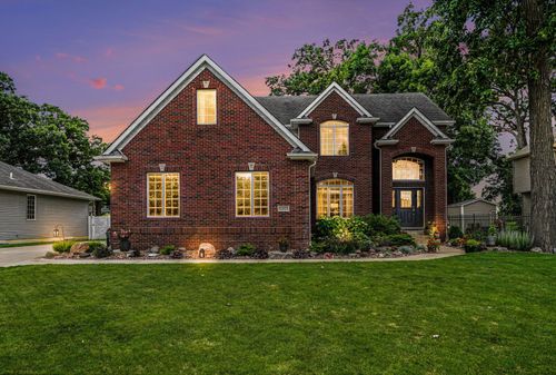5353 72nd Ave, Schererville, IN, 46375-5352 | Card Image