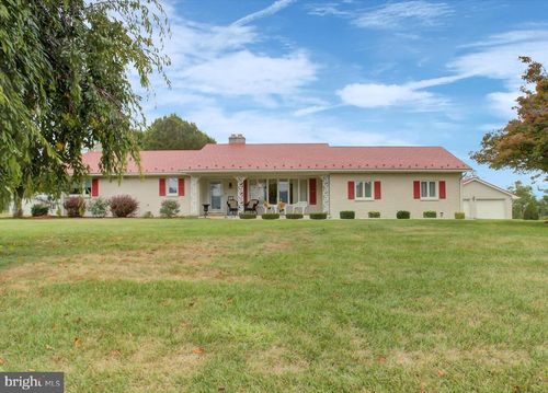 19420 Great Cove Rd, MC CONNELLSBURG, PA, 17233-8129 | Card Image