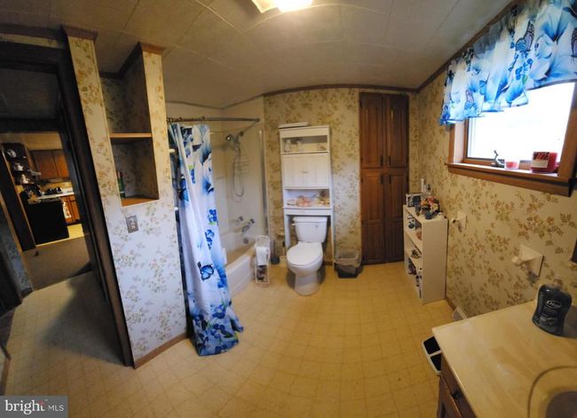 22201 Westernport Rd Sw, House other with 2 bedrooms, 1 bathrooms and null parking in MCCOOLE MD | Image 7