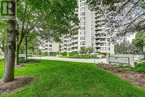 204-1201 N Shore Blvd E, Burlington, ON, L7S1Z5 | Card Image