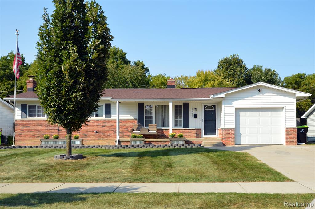 Chesterfield Dr, Swartz Creek, MI 48473