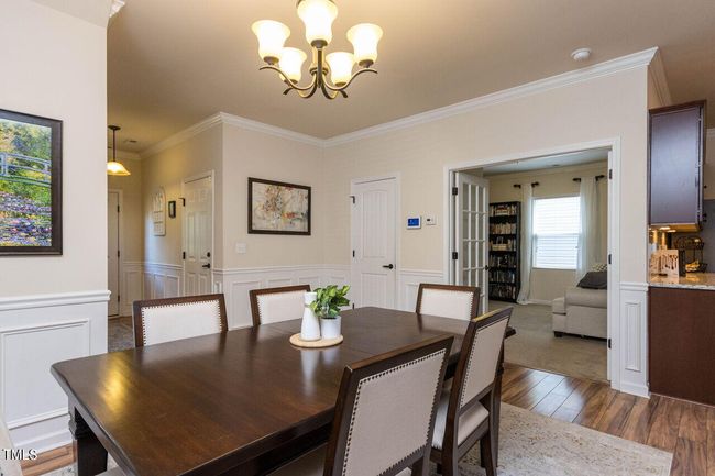 006-1280x960-dining-room | Image 11