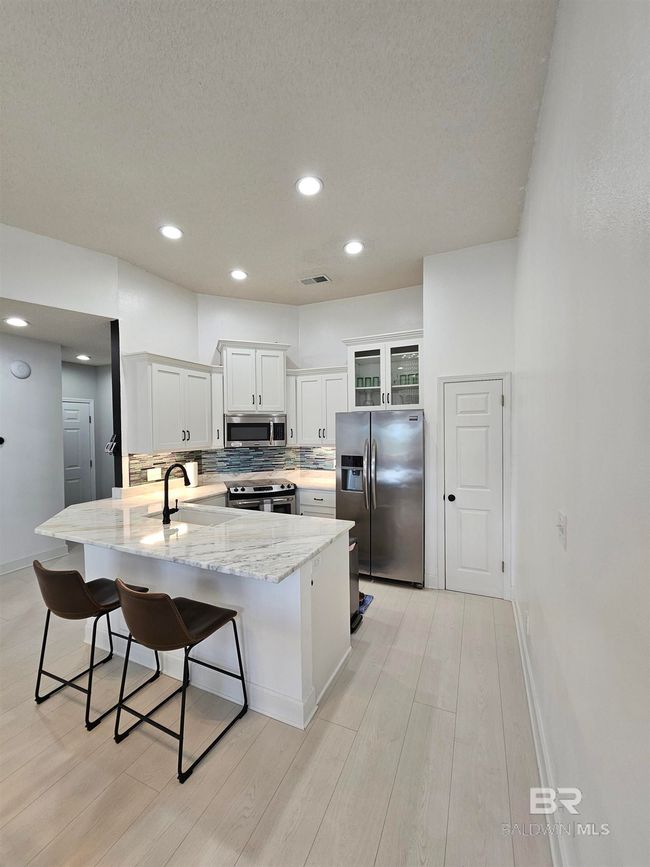 Kitchen | Image 6