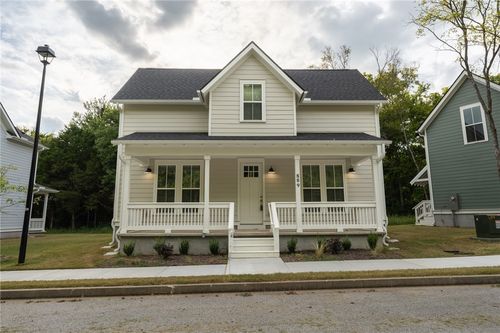 889 S Waxflower Ave, Fayetteville, AR, 72701-5626 | Card Image