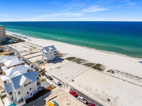 5947 Gulf Dr, Panama City Beach, FL, 32408-5601 | Card Image