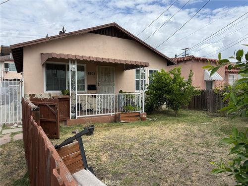 3467 Walnut St, Huntington Park, CA, 90255-5858 | Card Image