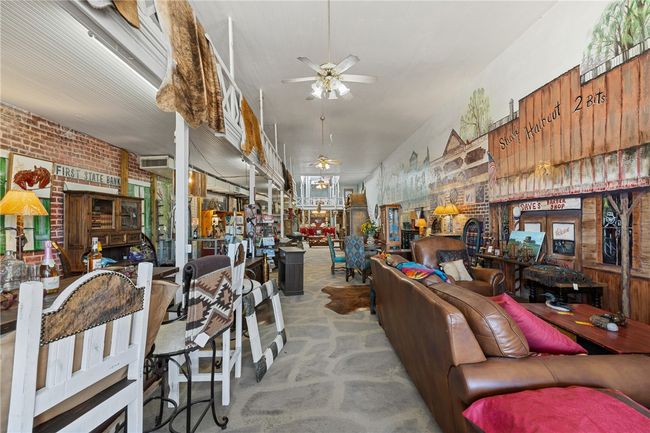 404 S Main St, Home with 0 bedrooms, 0 bathrooms and null parking in Calvert TX | Image 12