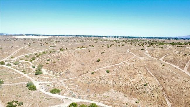 6800 Arrowhead Lake Rd, Home with 0 bedrooms, 0 bathrooms and null parking in Hesperia CA | Image 9
