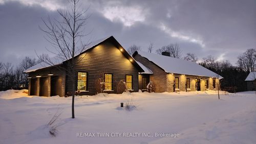 141 Ruth Anne Place W, Mapleton, ON, N0G2K0 | Card Image