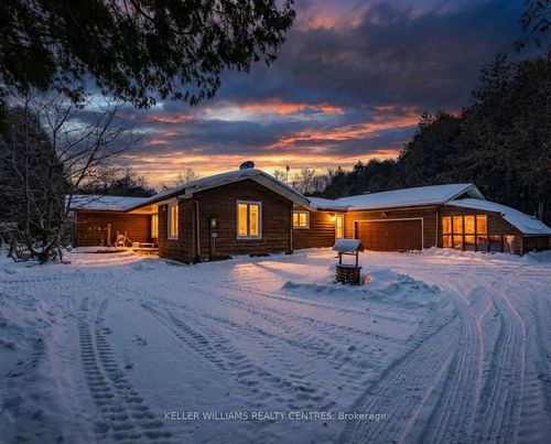 21489 Warden Ave, Queensville, ON, L0G1R0 | Card Image