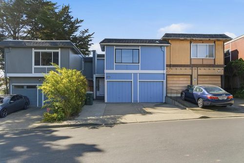 2405 Liberty Ct, South San Francisco, CA, 94080-5200 | Card Image