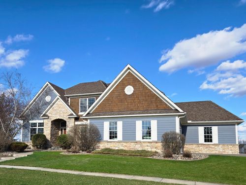 4009 Kindred Way, Lake Elmo, MN, 55042-8578 | Card Image