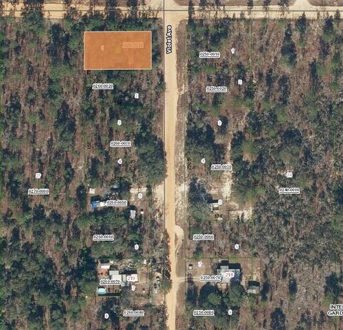 231 Violet Ave, Interlachen, FL, 32148-6804 | Card Image