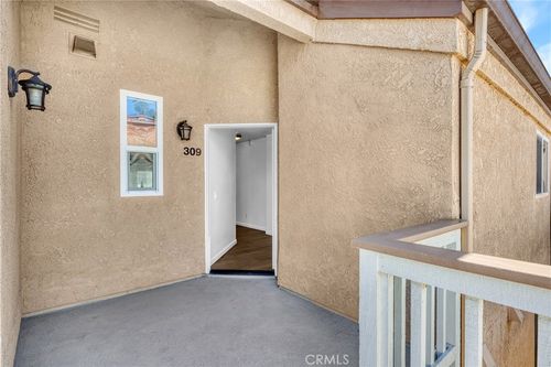 309-2000 Coast Cir, Huntington Beach, CA, 92649 | Card Image
