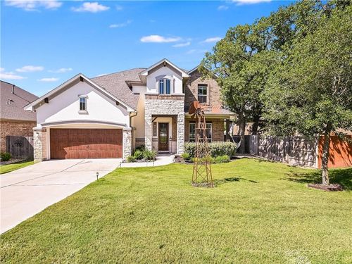 332 Quartz Dr, Dripping Springs, TX, 78620-2146 | Card Image