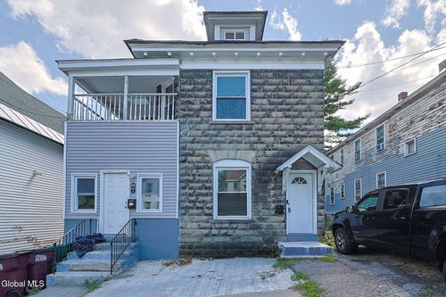 2-33 W Pine St, Gloversville, NY, 12078-3827 | Card Image