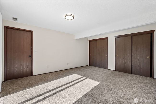 8108 - 8106 41 St Street Ct W, House other with 6 bedrooms, 3 bathrooms and 4 parking in University Place WA | Image 32