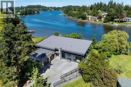 29 Brigadoon Place, View Royal, BC, V9B1J7 | Card Image