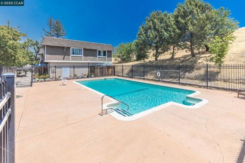 apt-b-1366 Callen St, Vacaville, CA, 95688-3049 | Card Image